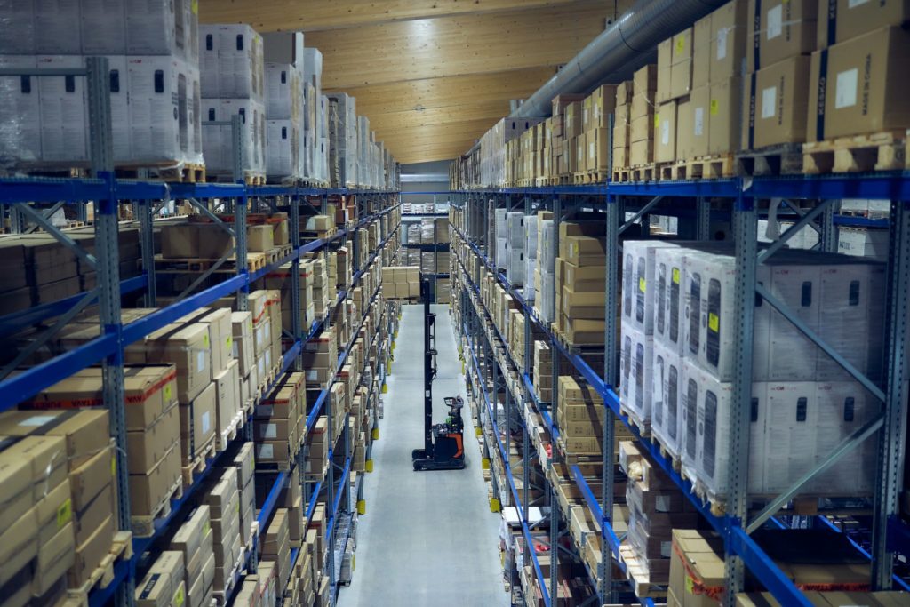 Outsourcing warehousing